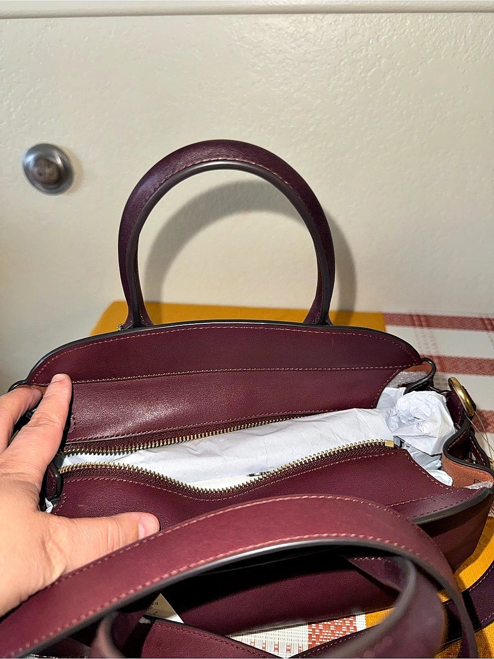 COACH Soft Empire 28 Leather Satchel in Merlot NWT - Picture 5 of 5
